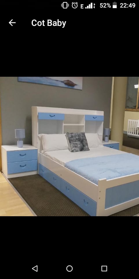 Isabella Solid Platform Bed - Classic Designs