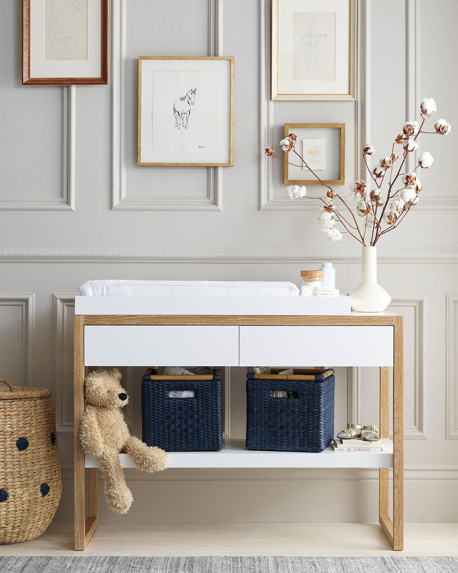 Woody Premium Changing Table