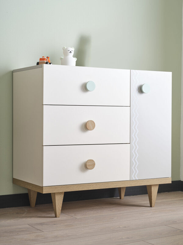 Evolve Chest Of Drawers